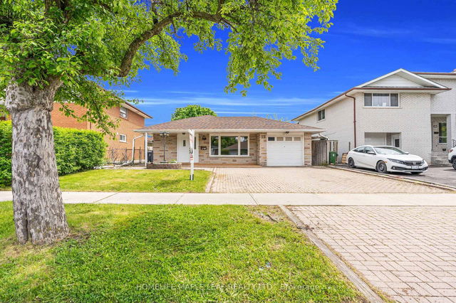 22 Vange Crescent