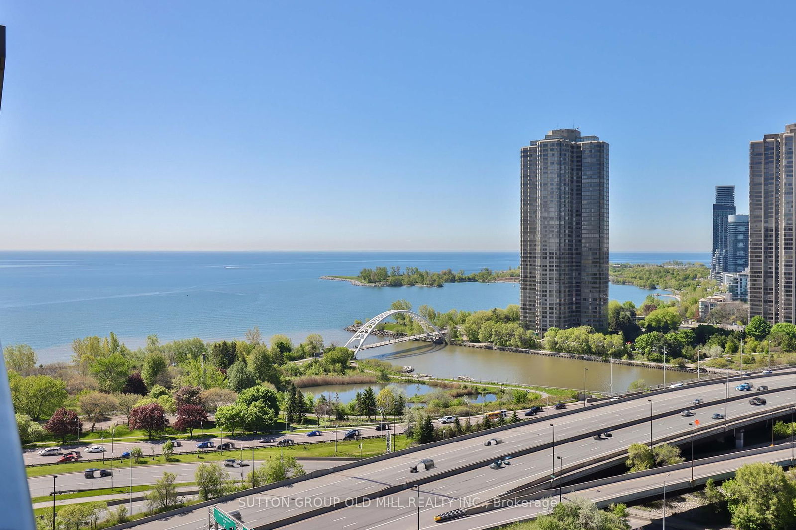 Condo for sale at 1904-105 The Queensway, Toronto, High Park-Swansea, M6S 5B5 - MLS: W12178642