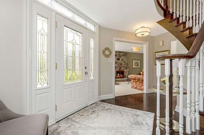 3345 Sawmill Valley Dr, Mississauga - Erin Mills image-0-3