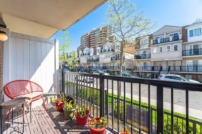 Unit 2042 — 3043 Finch Ave, Toronto - Humbermede image-0-2