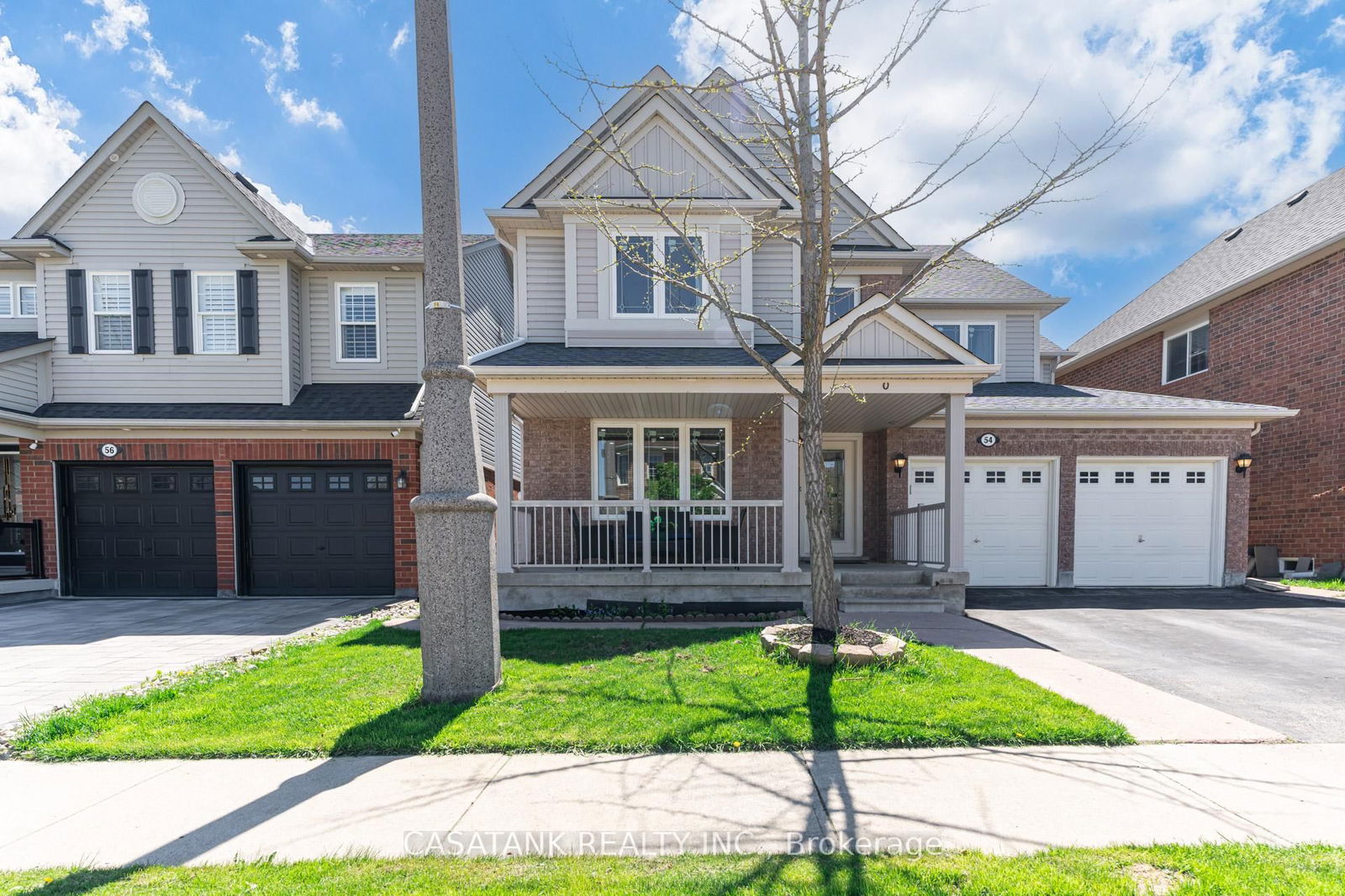 Detached House for sale at 54 Emmett Circle, Brampton, Fletcher's Meadow, L7A 3M2 - MLS: W12179125