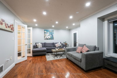 194 Pressed Brick Drive — photo 6
