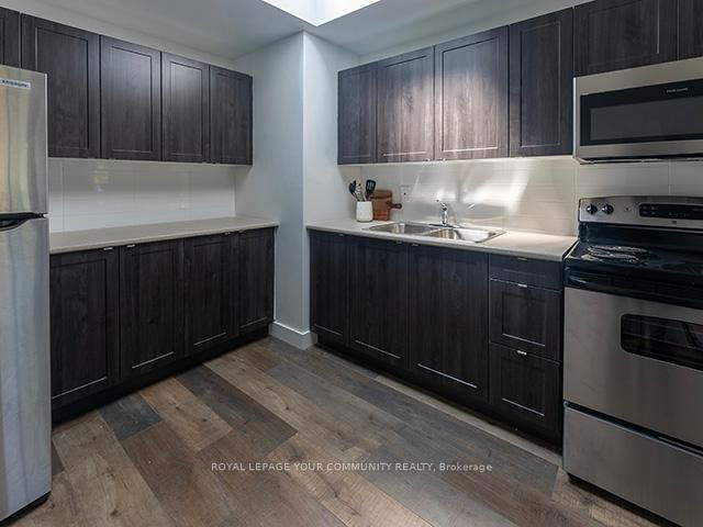 B - 2491 Dufferin Street