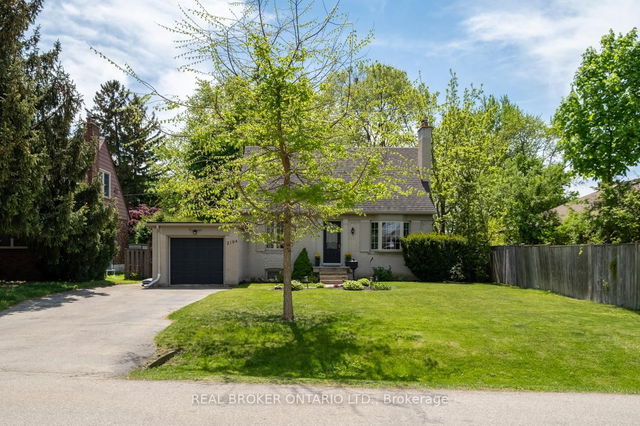 2194 Wedgewood Road