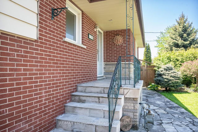 109 Foxbar Road