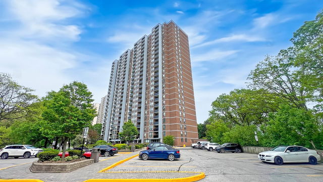 501 - 85 Emmett Avenue