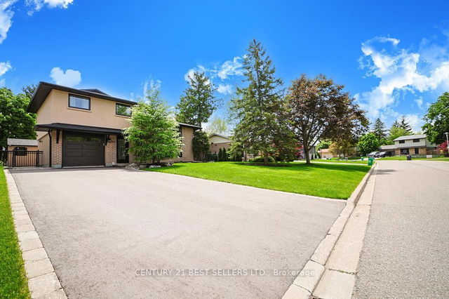 126 Mellow Crescent