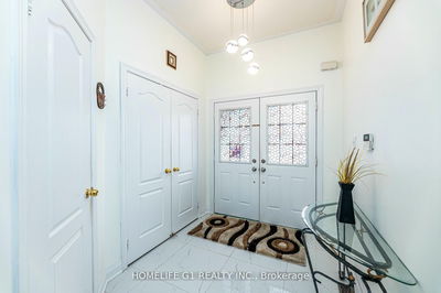 25 Oblate Cres, Brampton - Bram West image-0-1