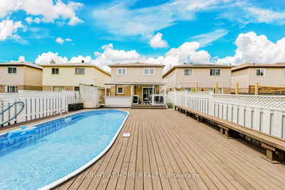 30 Mayberry Crt, Brampton - Central Park