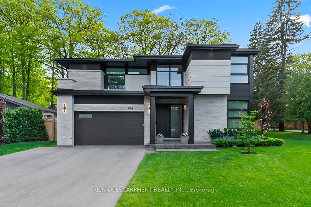 Detached House for sale at 1308 Greenoaks Drive, Mississauga, Lorne Park, L5J 3A5 - MLS: W12180162