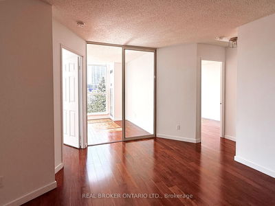 Unit 608 — 20 Southport St, Toronto - High Park-Swansea image-0-3