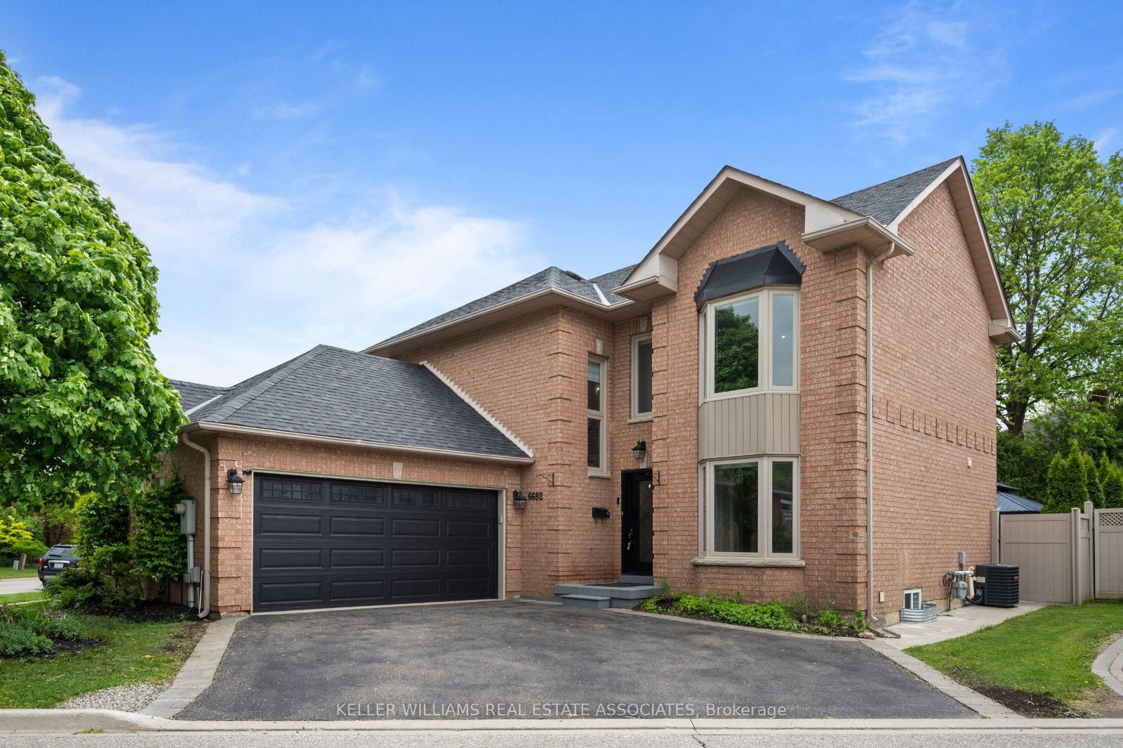 Detached House for sale at 6682 Snow Goose Lanes Lane, Mississauga, Lisgar, L5N 5H8 - MLS: W12180281
