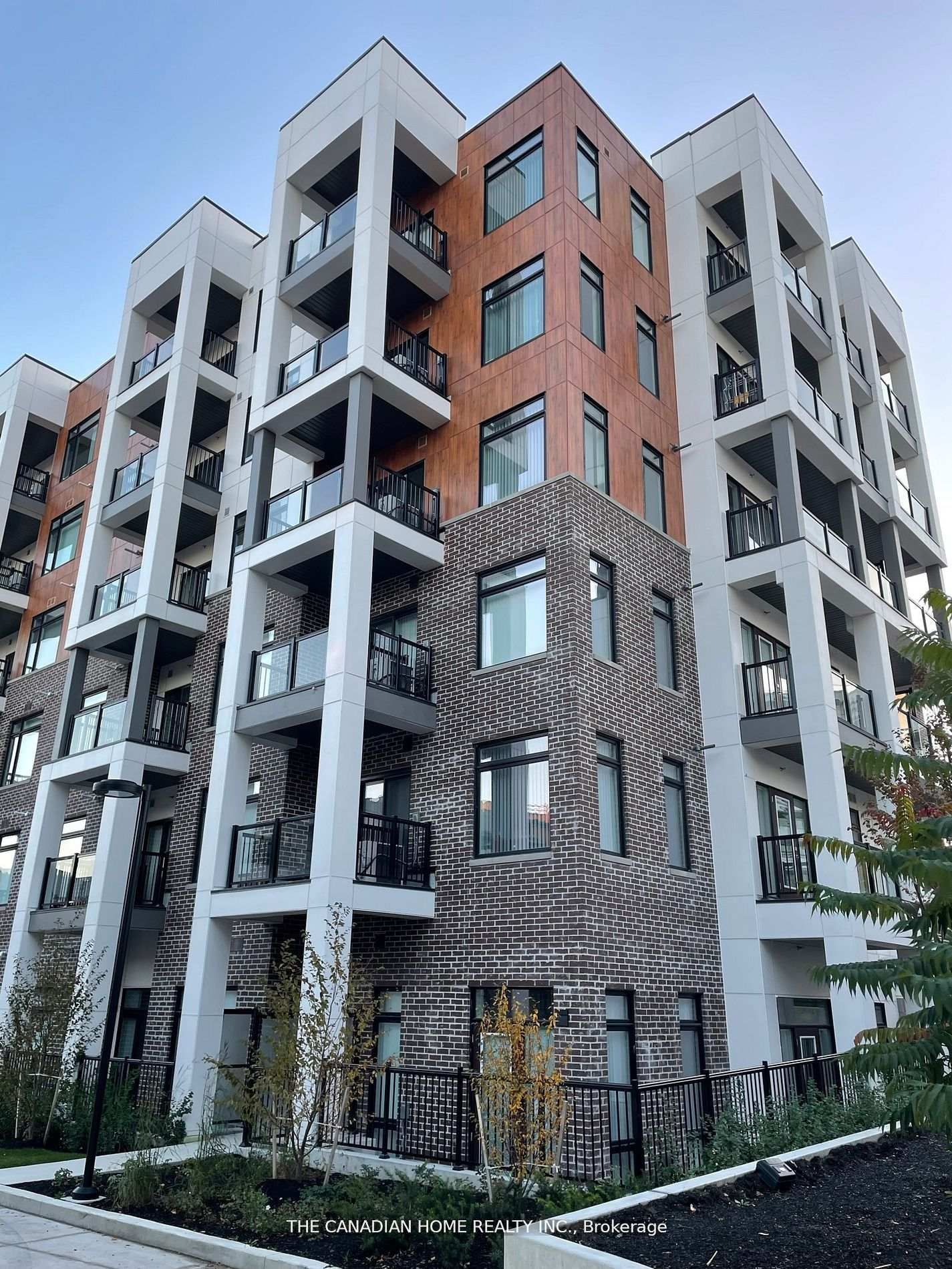 Condo for sale at A402-160 CANON JACKSON Drive, Toronto, Beechborough-Greenbrook, M6M 0B6 - MLS: W12180327