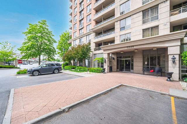1907 - 5229 Dundas Street