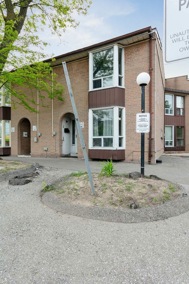 106 - 250 John Garland Boulevard