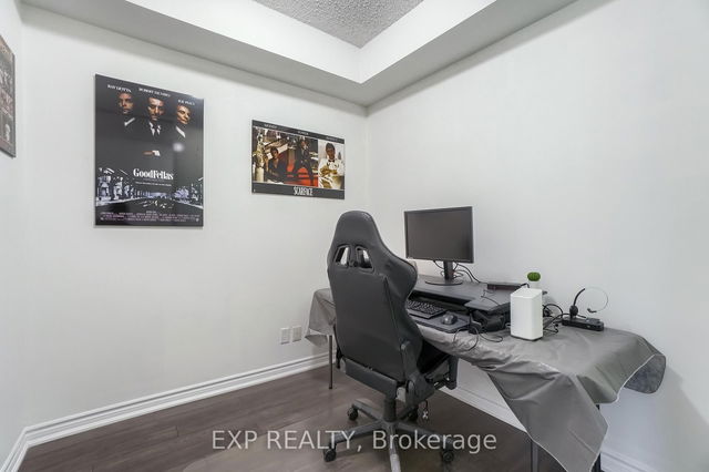 708 - 15 James Finlay Way