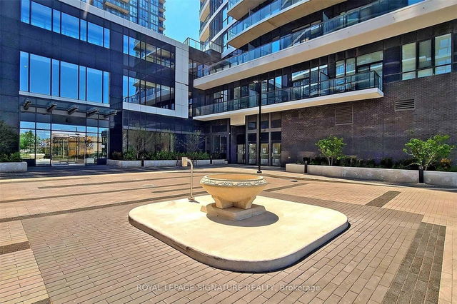 1012 - 35 Watergarden Drive