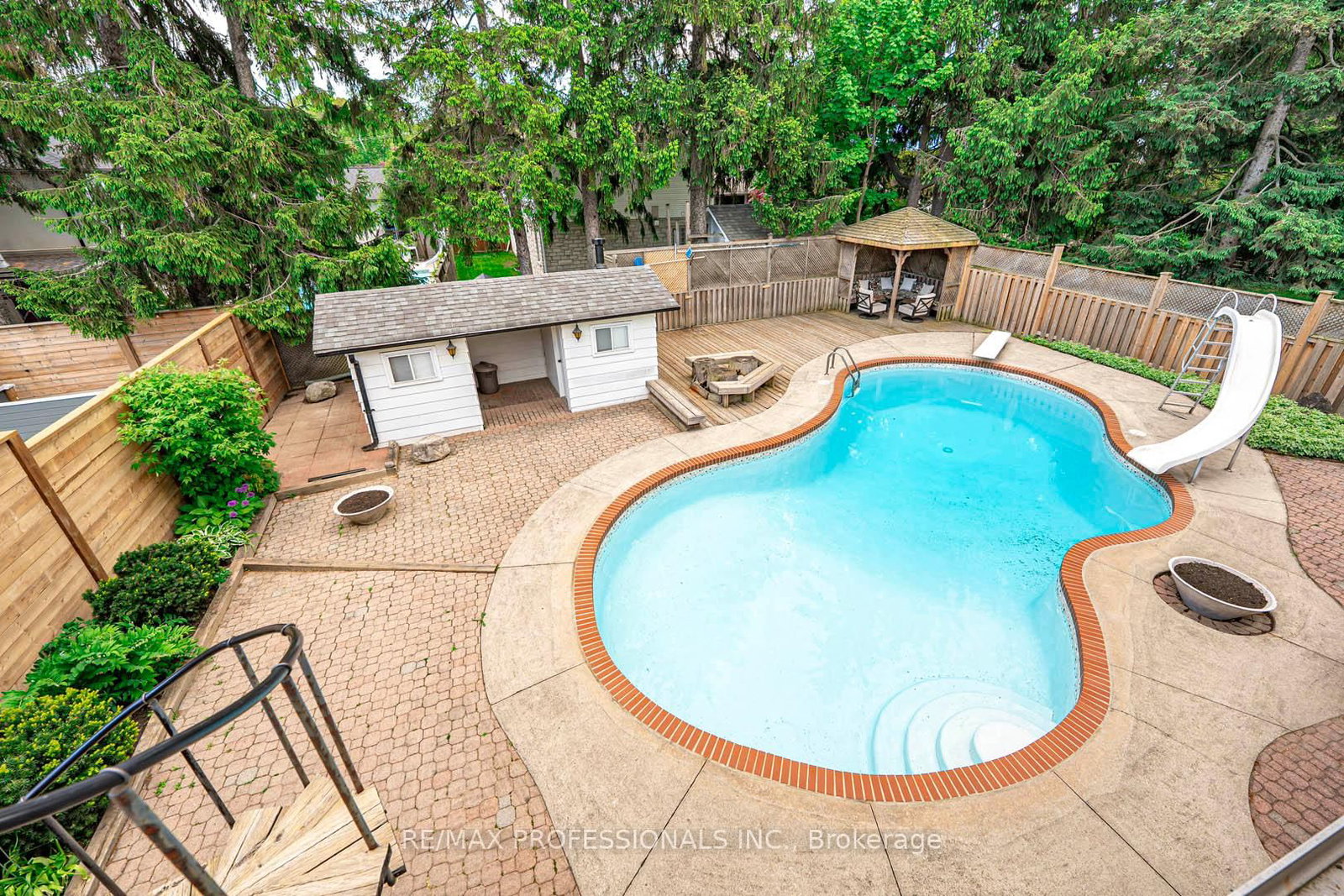Listing Image 7