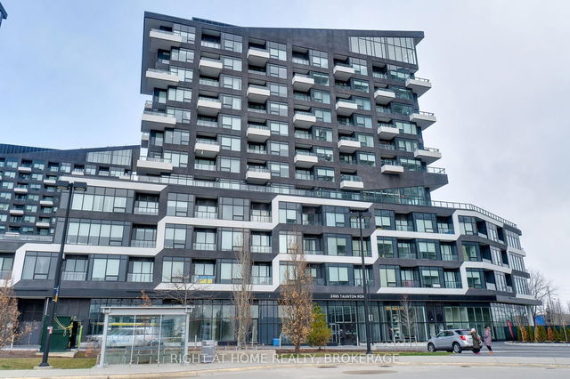 345 - 2485 Taunton Road
