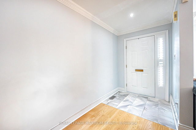 Upper - 641 Caledonia Road