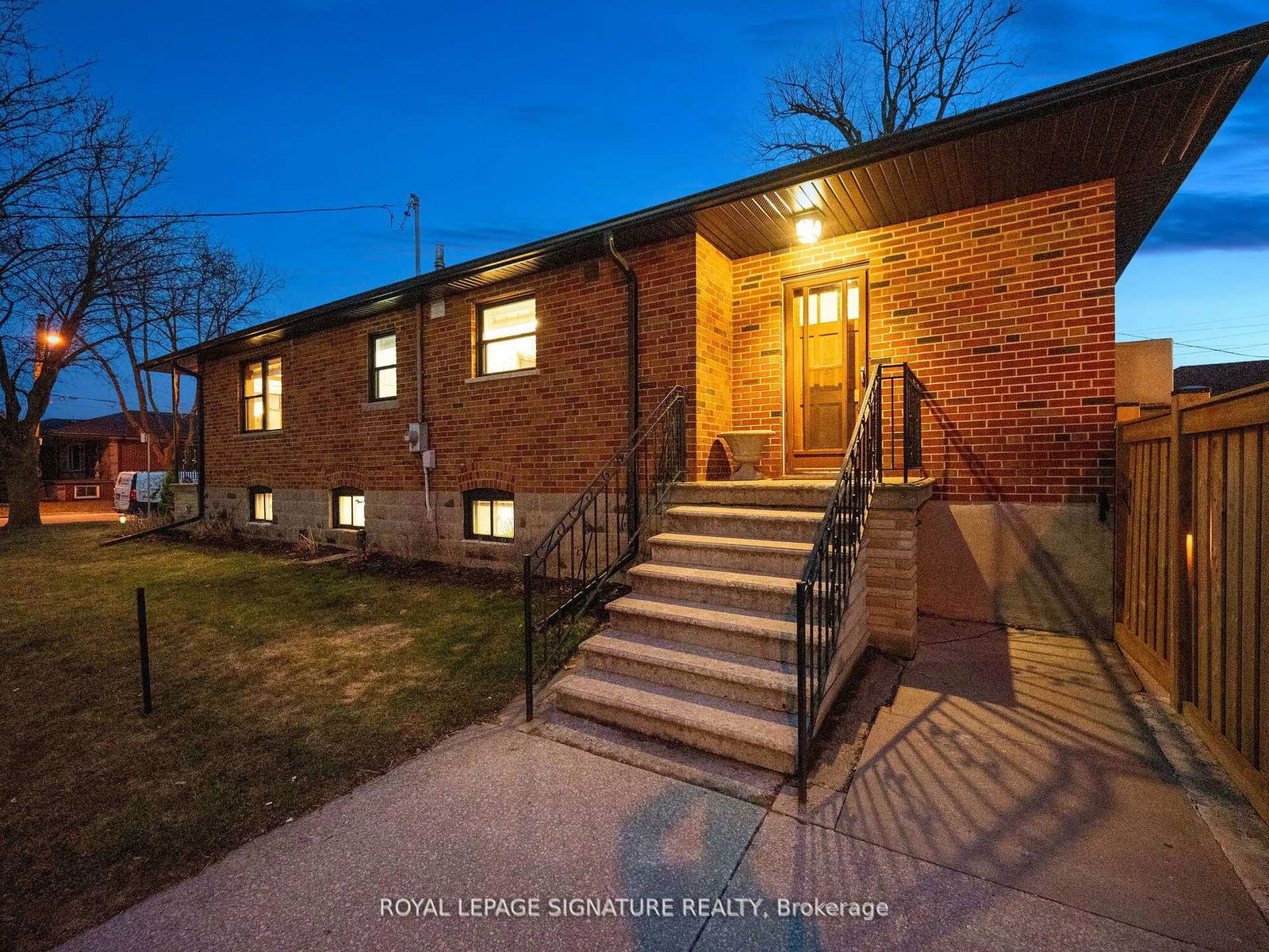 Detached House for sale at 136 Schell Avenue, Toronto, Briar Hill-Belgravia, M6E 2T1 - MLS: W12181367