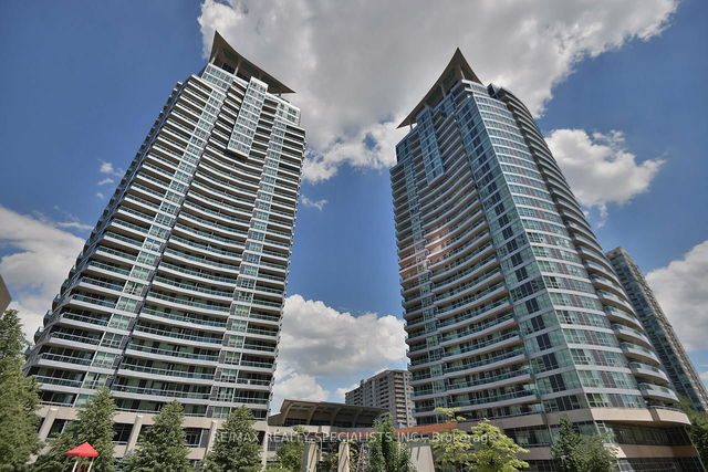 1213 - 33 Elm Drive