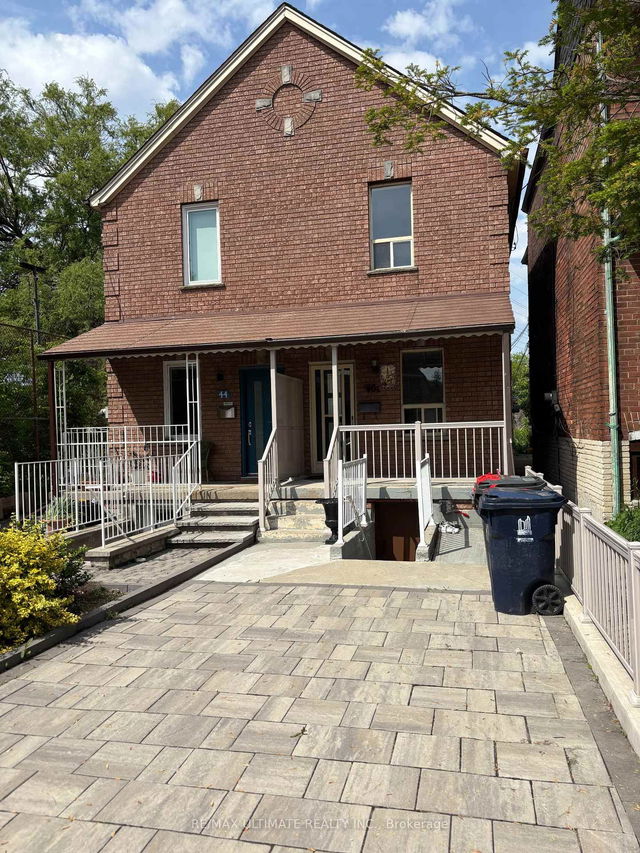 46 BRISTOL Avenue