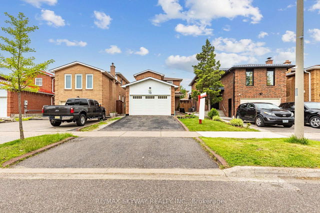 19 Alabaster Drive