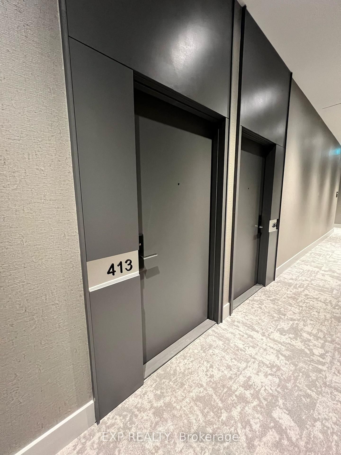 Condo for lease at 413-285 Dufferin Street, Toronto, South Parkdale, M6K 1Z7 - MLS: W12181770