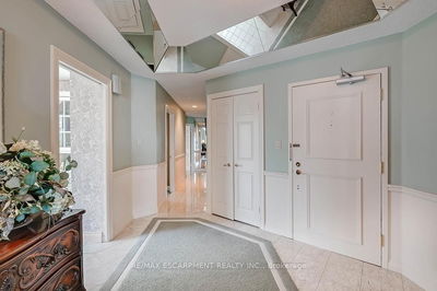 Unit 23 — 2220 Lakeshore Rd, Burlington - Brant image-0-4