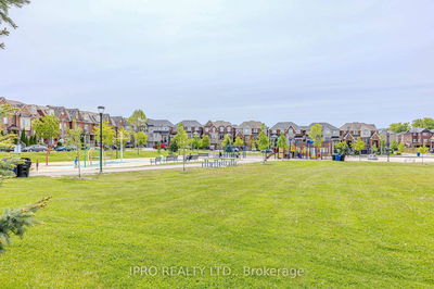 Unit 5 — 149 Isaac Devins Blvd, Toronto - Humberlea-Pelmo Park W5 image-0-4