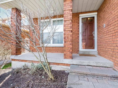 34 Inverary Dr, Brampton - Fletcher's Creek South image-0-4