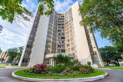 Condo sold at 901-2323 Confederation Pkwy, Mississauga, Ontario, L5B 1R6 - Cooksville - MLS: W12181923