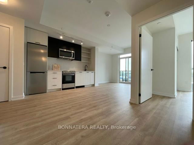 401 - 2306 St Clair Avenue