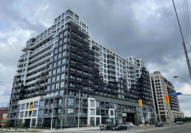 1033 - 1100 Sheppard Avenue