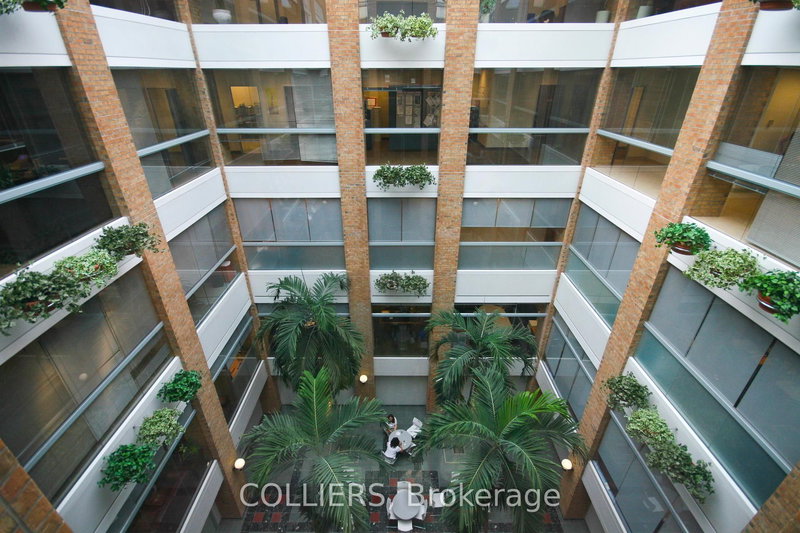 301 - 2150 Islington Ave, Toronto, M9P 3V4 | Image 2