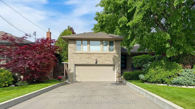12 Carousel Court