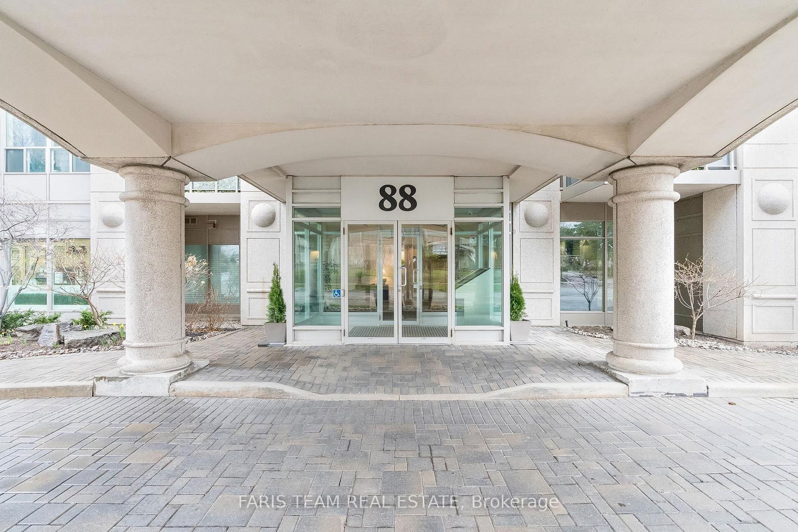 Condo for sale at 806-88 Palace Pier Court, Toronto, Mimico, M8V 4C2 - MLS: W12182420