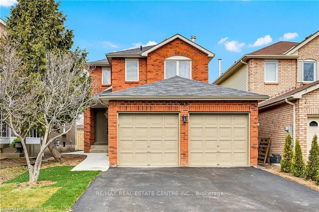 Lower Level - 3608 Cherrington Crescent