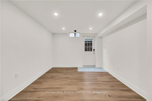 Lower Level - 3608 Cherrington Crescent