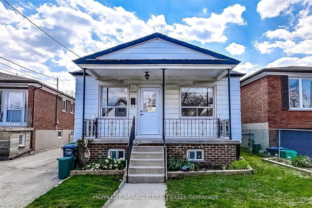 Upper - 1064 Westmount Avenue