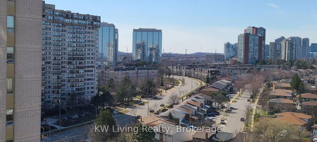 1202W - 202 Burnhamthorpe Road