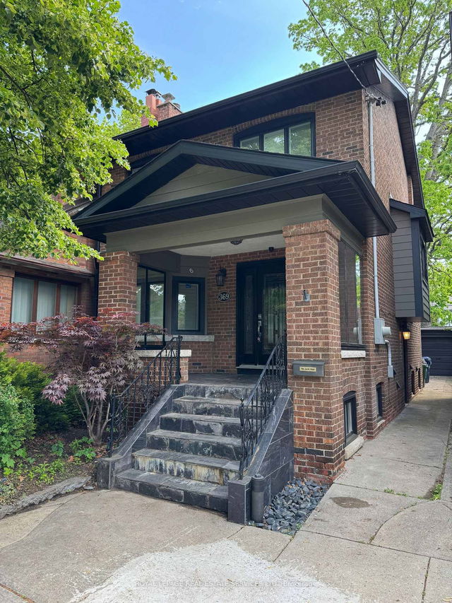 369 Armadale Avenue