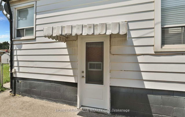 BSMT - 1064 Westmount Avenue