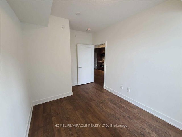 228 - 9 Mabelle Avenue