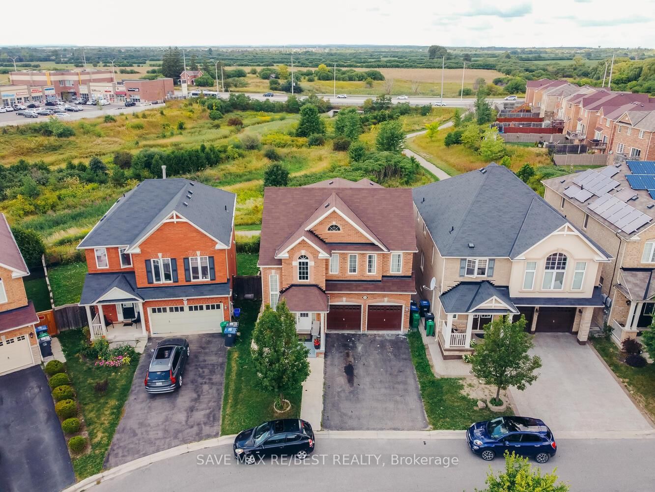 Detached House for sale at 22 Birch Tree Trail, Brampton, Ontario, L6P 3M8 - Bram East - MLS: W12182910