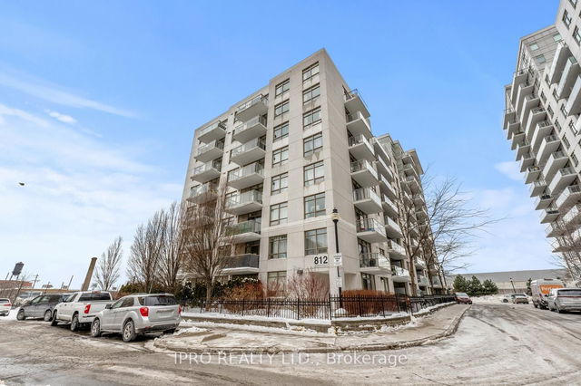 113 - 812 Lansdowne Avenue