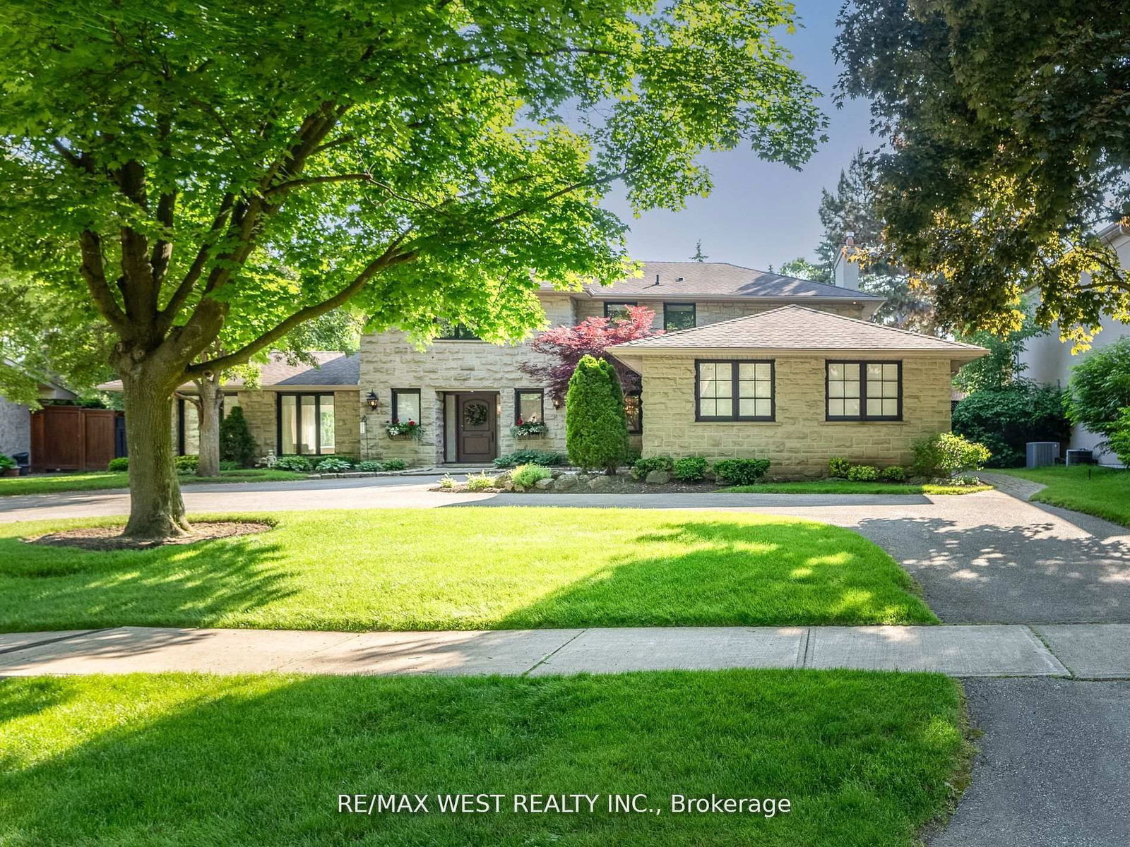 Detached House for sale at 57 Edenvale Crescent, Toronto, Edenbridge-Humber Valley, M9A 4A5 - MLS: W12183078
