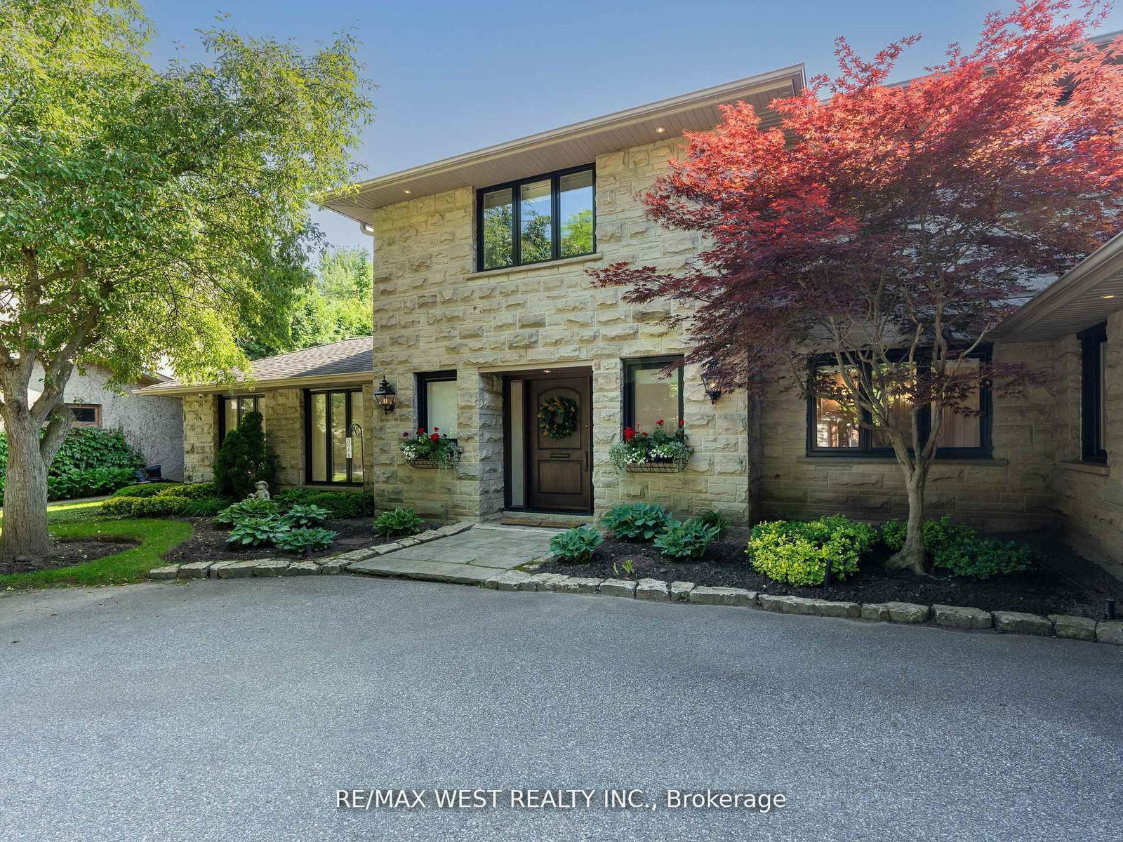Detached House for sale at 57 Edenvale Crescent, Toronto, Edenbridge-Humber Valley, M9A 4A5 - MLS: W12183078