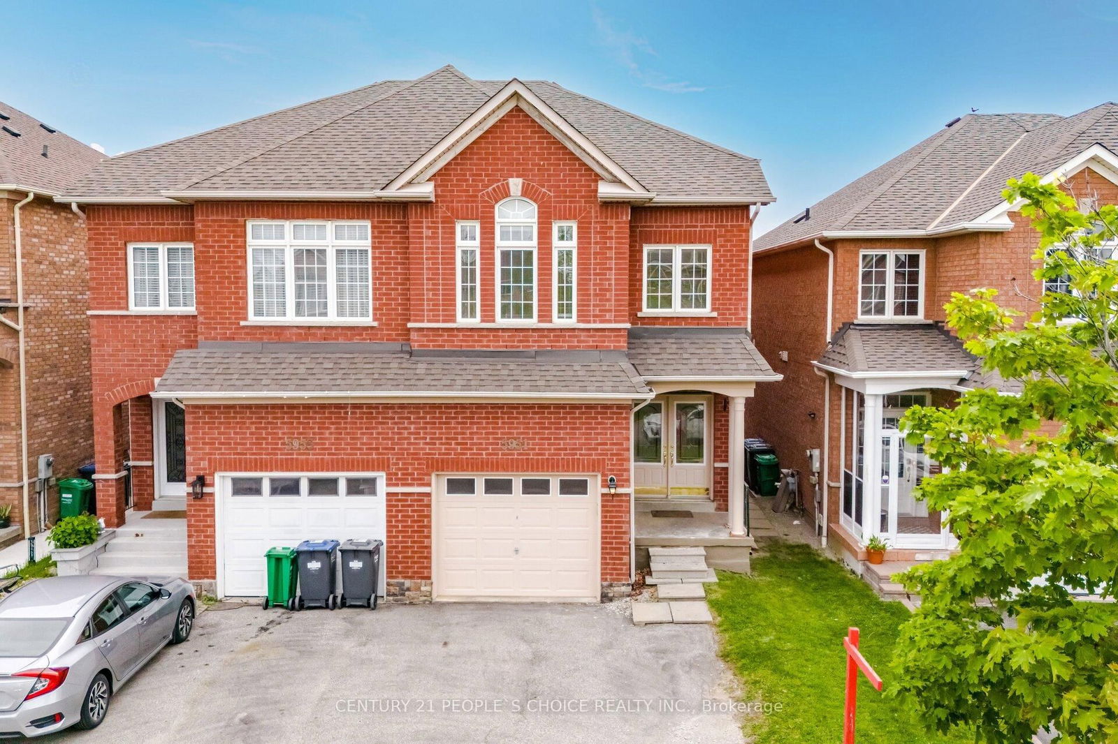 Semi-Detached House for sale at 5951 Stonebriar Crescent, Mississauga, East Credit, L5V 2T8 - MLS: W12183093